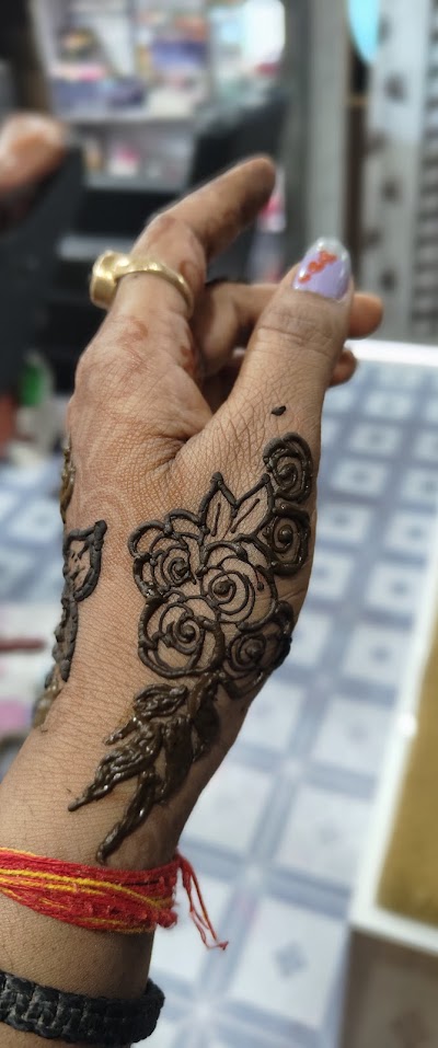 PARLG9CULN11_Anshree_Beauty_Parlour_ChIJDYuxIQCL8TkROaUZ0lwhK8k_3