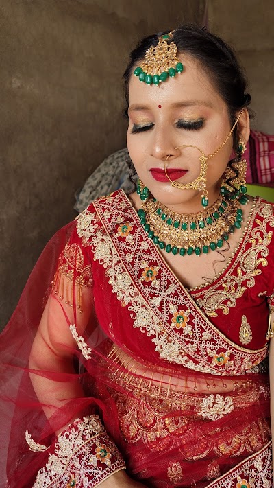 PARLG9CULN11_Anshree_Beauty_Parlour_ChIJDYuxIQCL8TkROaUZ0lwhK8k_4