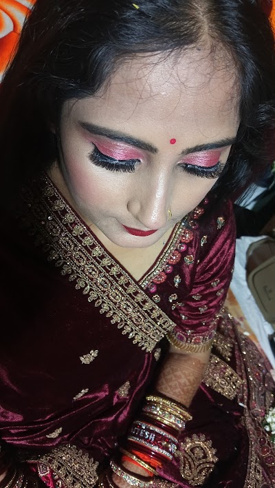 PARLGBGQYGEJ_Pallavi_Beauty_Parlor_ChIJnzDmeQAj8jkRQGvtjLN6kPo_1