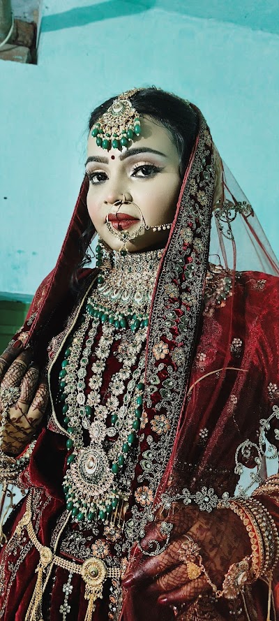 PARLH3T42KFV_Pari_ladies_Beauty_parlour_ChIJV53KIwA98jkRVjf1ZA9ga7o_8