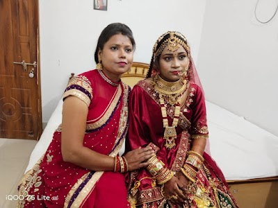 PARLJ0IZHHRF_Shine_ChIJNfFEFNMj8jkRbUBZNugX_lo_6