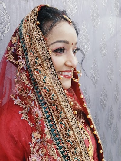 PARLK4XZNCSE_The_Style_Hub_Beauty_Salon_ChIJZ3F3JAAr8jkRLvZgw4-8XHU_3