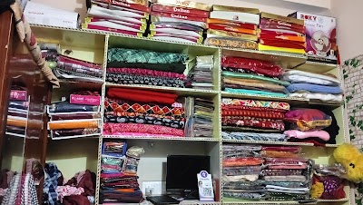 PARLSJQEZ3V7_UNIQUE_BEAUTY_PARLOUR_ChIJcX1EVwA98jkRDNUs9R5h8S4_3