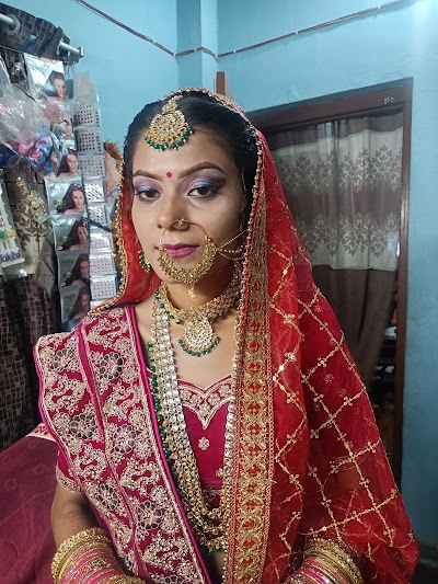 PARLXVFIQ5FZ_maa_Annapurna_ladies_beauty_ChIJxf7r6kMb8jkRIddYSr5uEvk_2