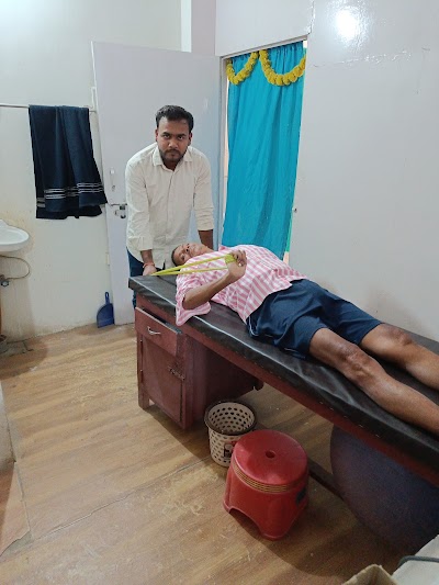 PHYS2UCU5DY1_Carefit_Rehabilitation___Physiotherapy_centre_ChIJuSbmCQAN8jkRGv0DsbEqglQ_1