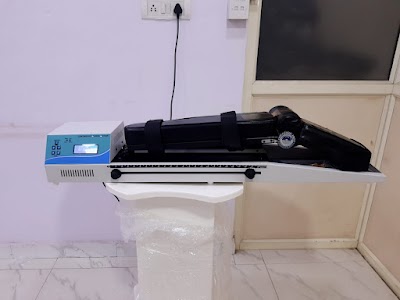 PHYS4B3JNKEZ_Shanti_physiotherapy_and_rehab_centre_ChIJ4fN91ykj8jkRJFpdZOBhAcs_5