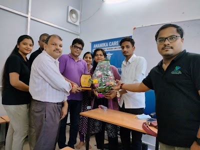 PHYSBOQLFDKV_Malik_physiotherapy_centre___home_visit_ChIJw3feaQEr8jkRuIYG4mGFfq8_2