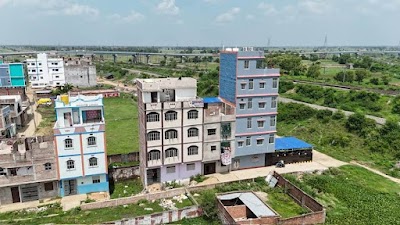 PHYSCOB9Y9D8_Lakhisarai_Physical_Academy_ChIJ5VEutUwj8jkRXNA_Ql8fHE8_1