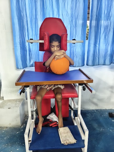 PHYSGF1RJ1FD_Kamal_Narayan_Physiotherapy_and_Rehabilitation_Center_ChIJV3RqhkQb8jkR-y5N_lvIzxc_3