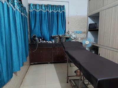 PHYSI804Y9Y0_Life_Care_Hospital___Institute_for_Paramedical_and_Nursing_ChIJEZKWUiwb8jkRoCYyRoT_FB8_8