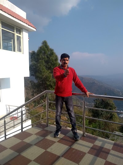 PHYSNAZ7BRWX_ADVANCE_PHYSIOTHERAPY_AND_GYM_ChIJ85oSby8b8jkREv_iMyLPWuk_1