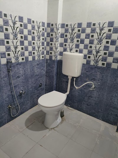 PLUMUJW4JVQ0_SA_Pulamber___Tiles_ChIJV0Zg6Di37TkREna-ssCmUsw_5