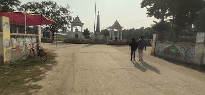 POSTV5MTWF4H_GD_College_Post_Office_ChIJb4VN9M0a8jkR7kiYbLnKJ2M_3