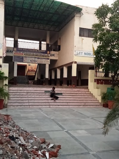 POSTV5MTWF4H_GD_College_Post_Office_ChIJb4VN9M0a8jkR7kiYbLnKJ2M_8