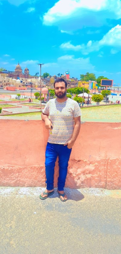 RENTRQPWLAKL_SHRIYANSH_TOOR_TRAVELS_LAKHISARAI_ChIJG6PigNIj8jkRSBV2tyg-tsI_8