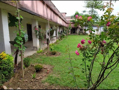 SCHO6AVQLA3I_Middle_School_Saday_Bigha_ChIJMZ1zi8g98jkREK2I1GoeYBE_3