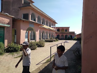 SCHOGRHQ2EWO_Middle_School_Karande_ChIJ10K6SjI38jkRqFwlXuPBN_c_3