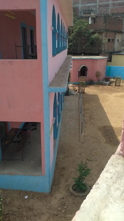 SCHOHZW8IPTZ_P.B_middle_school_Lakhishrari_ChIJf7lgFX4j8jkRgKwPMCtB5E4_2