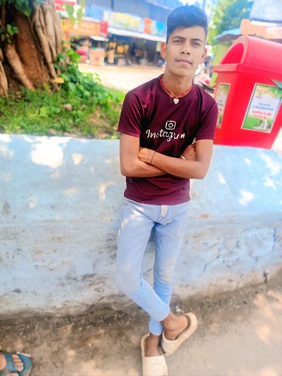 SCHOJRRXFM2A_Adarsh_High_School_Teterhat_ChIJmUp8FBol8jkRNqWYu9ZvYfc_5