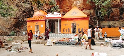 SCHOKREDUVO0_Middle_school_sabikpur_ChIJtVK4xDk98jkRL7Xo2A99V0k_7