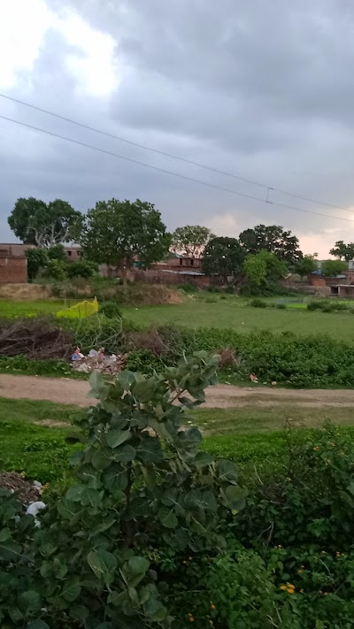 SCHONKXI1H9G_Middle_school_Simratari_ChIJu7E8MAEn8jkRtC2FkWaDUGQ_2