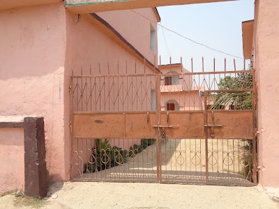 SCHOPHZOQKA9_middle_school_ithari_ChIJ48sl9Ysj8jkRdR-RnJsQhcg_1