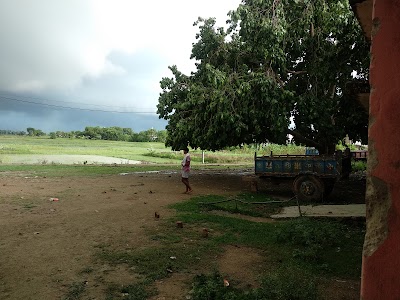 SCHOR9ZK5R5R_Middle_School_Bhadoush_ChIJSVtIq2M_8jkRPcZLR7Unzpw_10