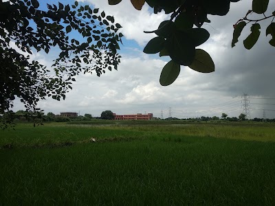 SCHOR9ZK5R5R_Middle_School_Bhadoush_ChIJSVtIq2M_8jkRPcZLR7Unzpw_5