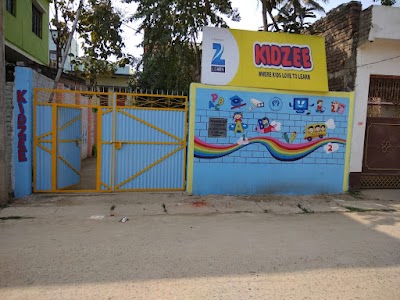 SCHOS6NEE6DM_Kidzee_school_Lakhisarai_ChIJ04B21toj8jkRRirPaJMXqXA_4