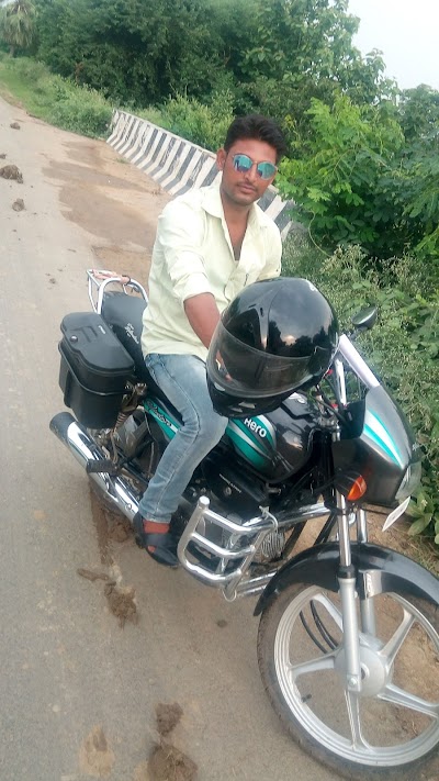 SCHOVYM7TCFS_Middle_School_Rampur_ChIJHYmzf1sj8jkRgT40XOBg130_6