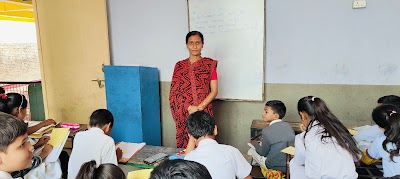 SCHOW4KIOOPP_Evergreen_Oasis_Residential_School_ChIJTbGVOIUW8jkRjQpBM6S-Yj4_8