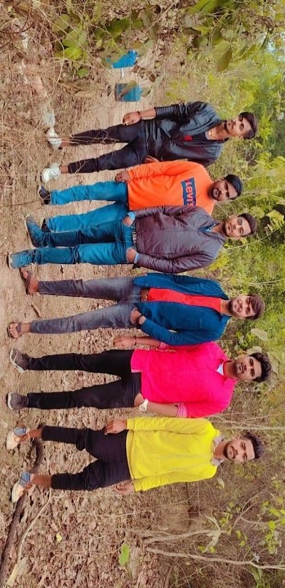 STAT6CTNUG9J_Aliganj_Market_ChIJdzNGZFxJ8jkRnYEHa9tLttk_3