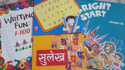 STATHRZLLSFU_Riya_Book_House_ChIJjQhQTqwr8jkREUTTSho_9IE_2