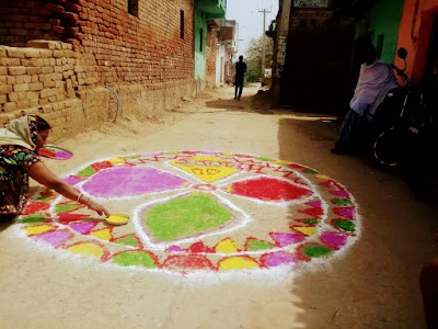 STATI2YZCV5Z_Gulshan_kirana___Cyber_world_ChIJmRiLlMYh8jkRTQp4beVdjzk_2