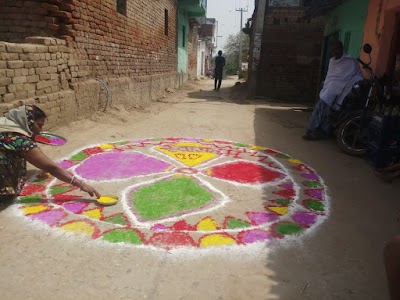 STATI2YZCV5Z_Gulshan_kirana___Cyber_world_ChIJmRiLlMYh8jkRTQp4beVdjzk_3