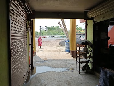 STATSA3KPURM_Ramshankar_crockery_and_stationery_center_ChIJQYvIO-oR8jkRtstW9e90WXU_6