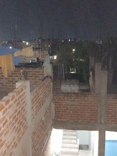 STATVEEP1HNJ_Daisy_Book_Corner_ChIJ6ywMwEkq8jkRy24ls1_hOXM_2