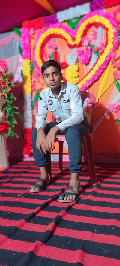 SUPEOZ1W0JOG_Gaura_halsi_ChIJlWDowno38jkRe-MPtL_-Xh0_1