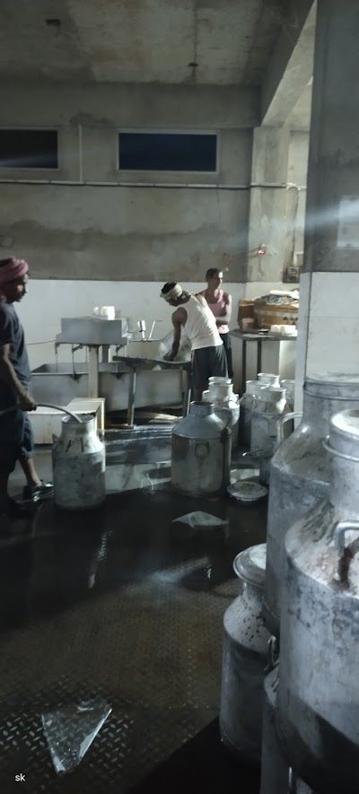 TAXC64RJ7OFU_Ganga_Dairy_Ltd._ChIJzUyUDcUc8jkR-tB1n_dt9VQ_7