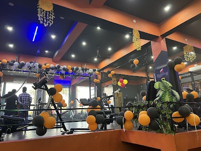 YOGAIJ5D7CO7_Fitness_Arena__unisex_gym___ChIJuTE2sp8j8jkRpGyxTv-xiVM_2