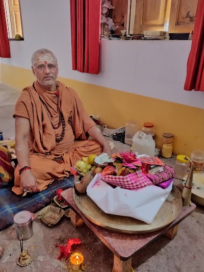 YOGAQC62YPC4_MS_Yoga_Jamui_ChIJy632hDgq8jkRvqRCkaby97s_4