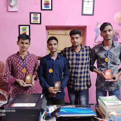 YOGAV4NH0Q8E_Achiever_s_classes_ChIJP3LB-ykr8jkRJwSWYwYPVKU_2