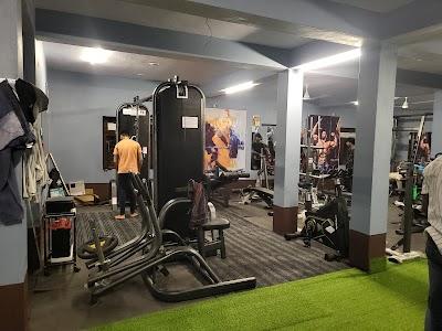 GYMK27I99Z8Y_Fitness_First_Gym_Surajgarha_ChIJSY6To5wf8jkRZQnN5tEmeCs_2